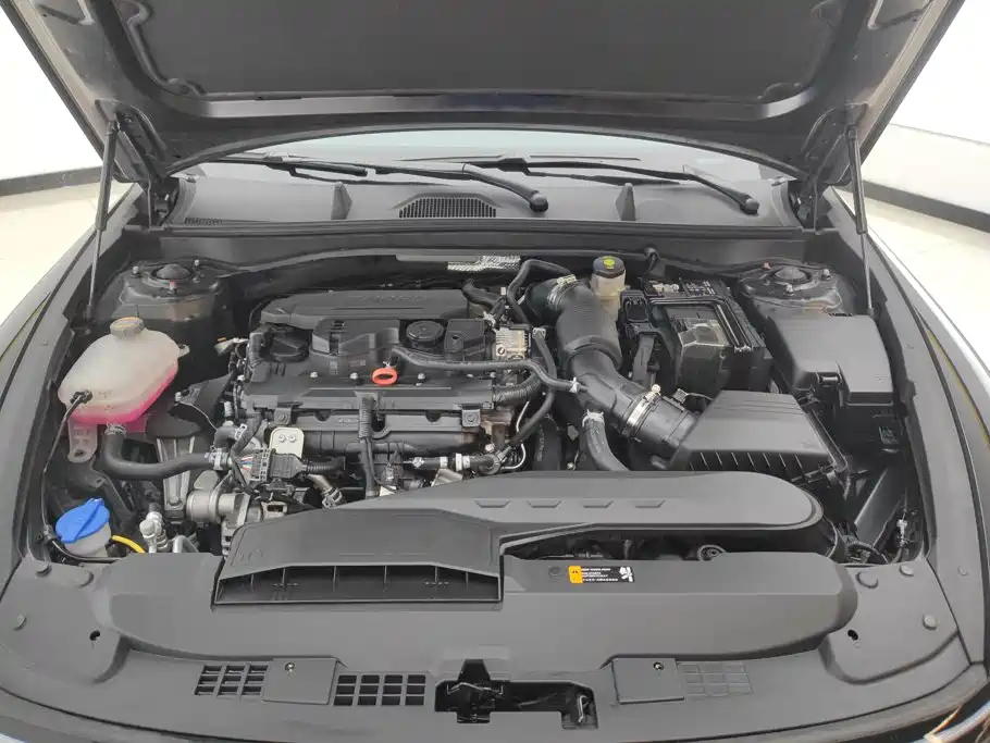 Hyundai Sonata — миниатюра 10