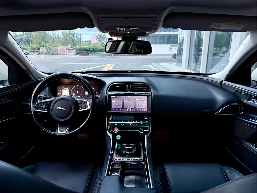 Jaguar XEL 2019 2.0T 200PS Premium