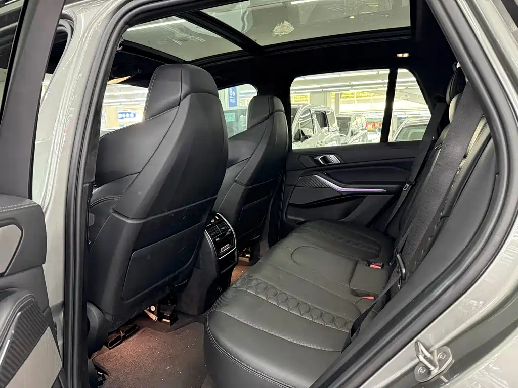 BMW X5 M — миниатюра 6
