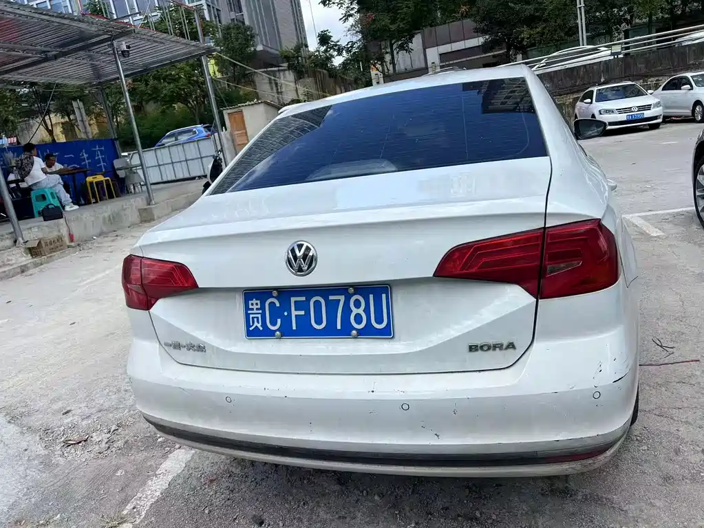 Volkswagen Bora — миниатюра 5