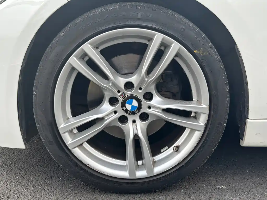 BMW 3 Series — миниатюра 11