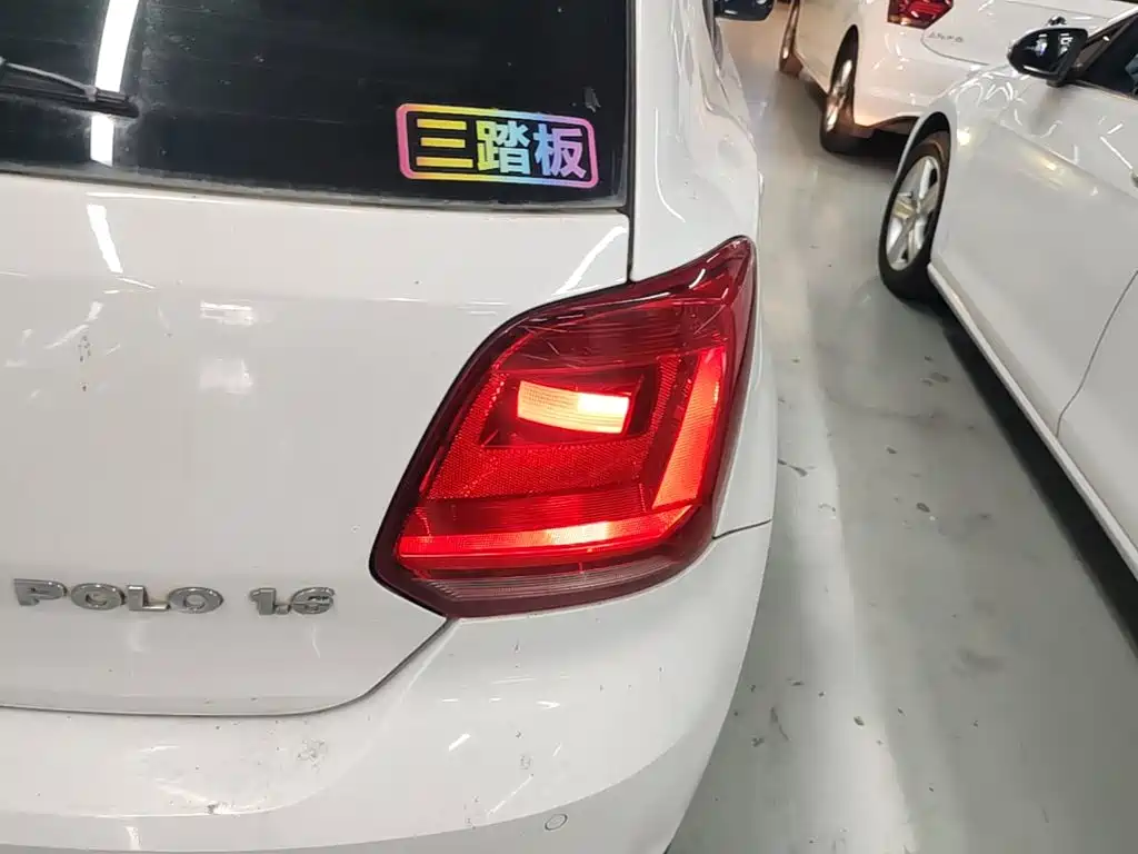 Volkswagen Polo — миниатюра 8