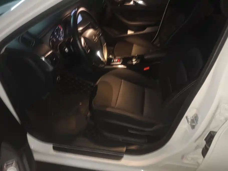 Infiniti QX30 — миниатюра 9