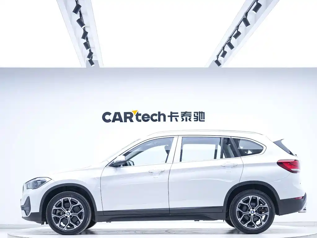 BMW X1 — миниатюра 3