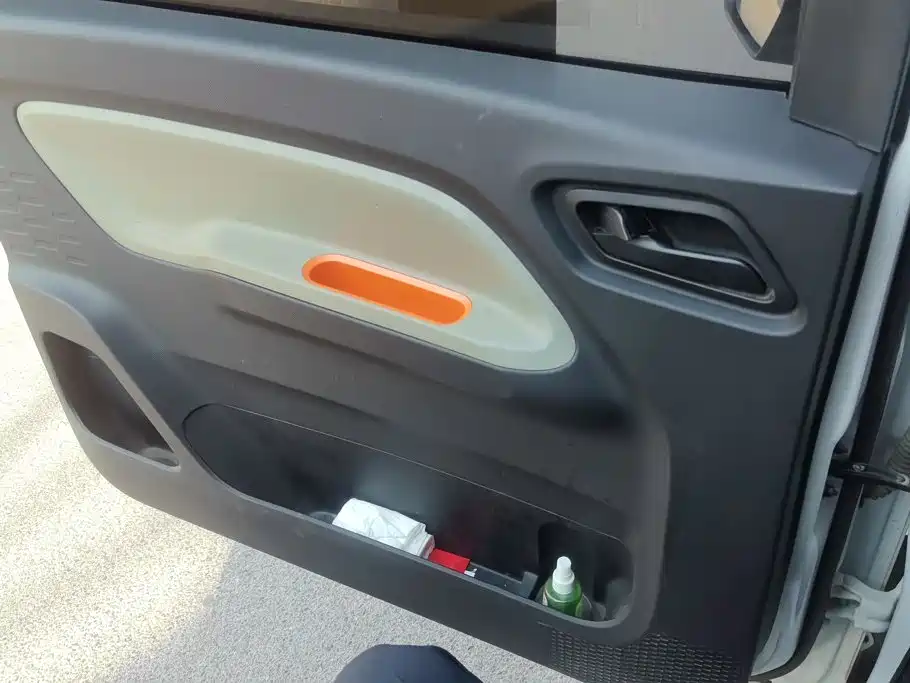 Wuling MINIEV — миниатюра 7