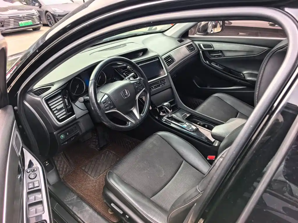 Honda Spirior — миниатюра 8