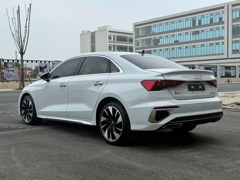 Audi A3 — миниатюра 6