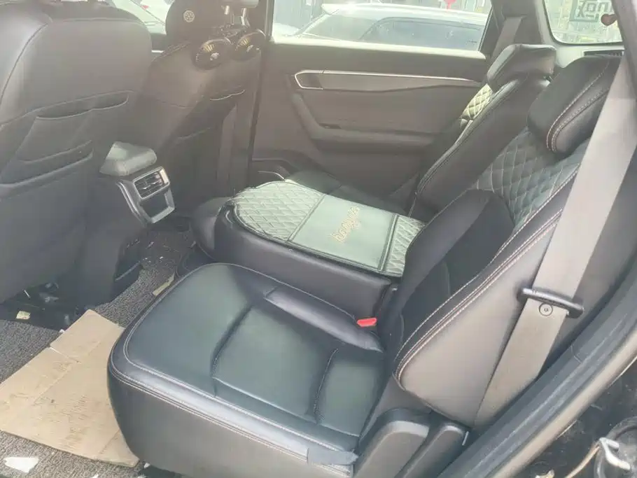 Geely Haoyue L — миниатюра 11
