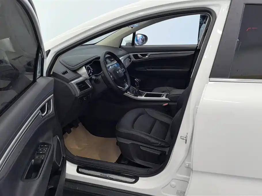 GEELY AUTOMOBILE EMGRAND GS