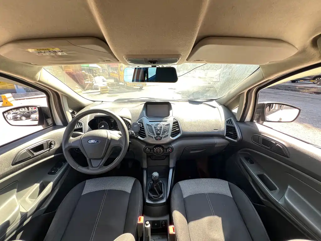Ford Ecosport — миниатюра 7