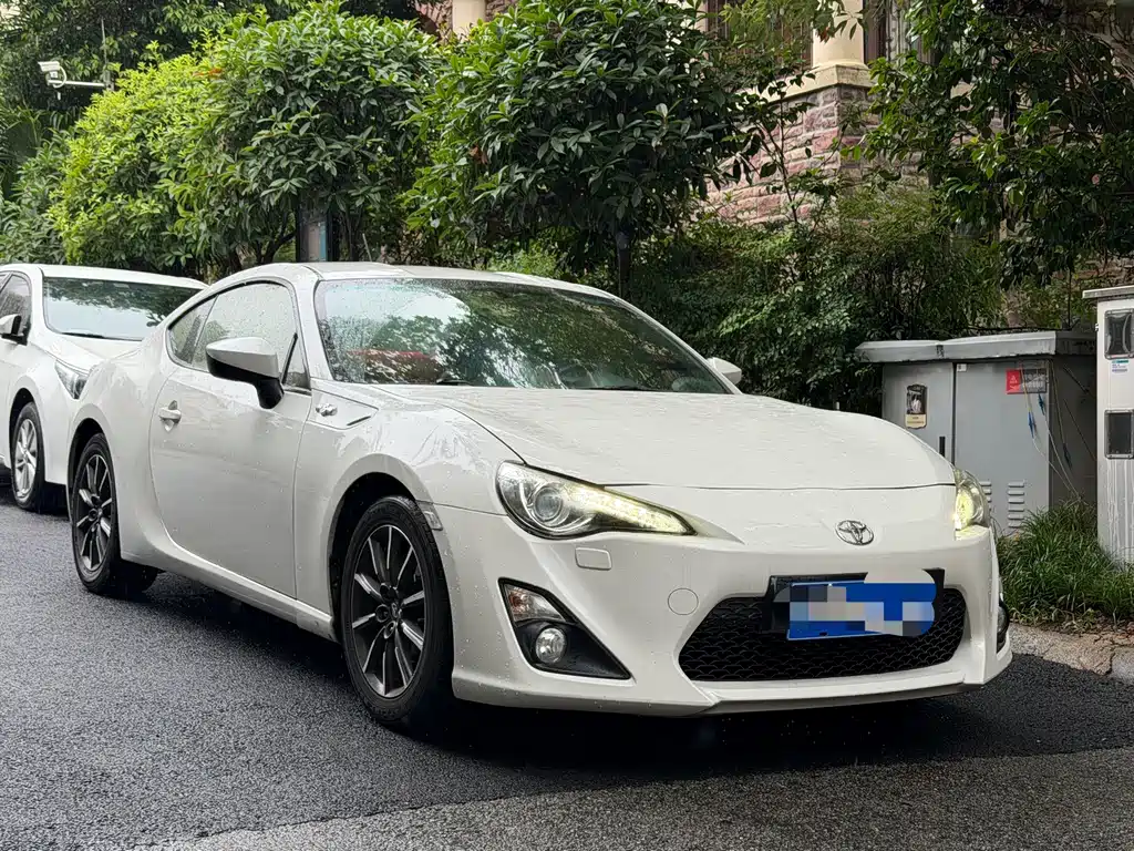 Toyota 86 — миниатюра 3