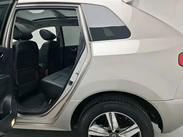 Renault Koleos (Import) — миниатюра 8
