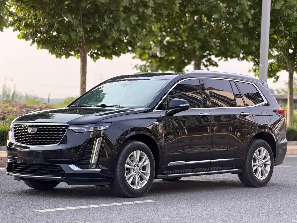 Cadillac XT6 2022 2.0T мест