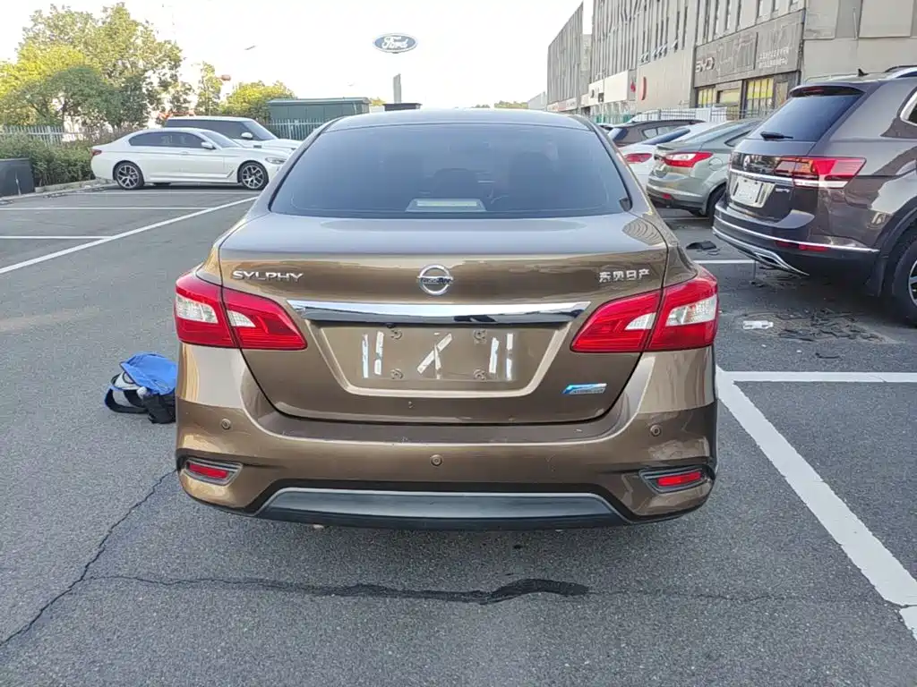 Nissan Sylphy — миниатюра 6