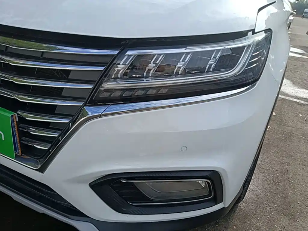 Roewe RX5 — миниатюра 24