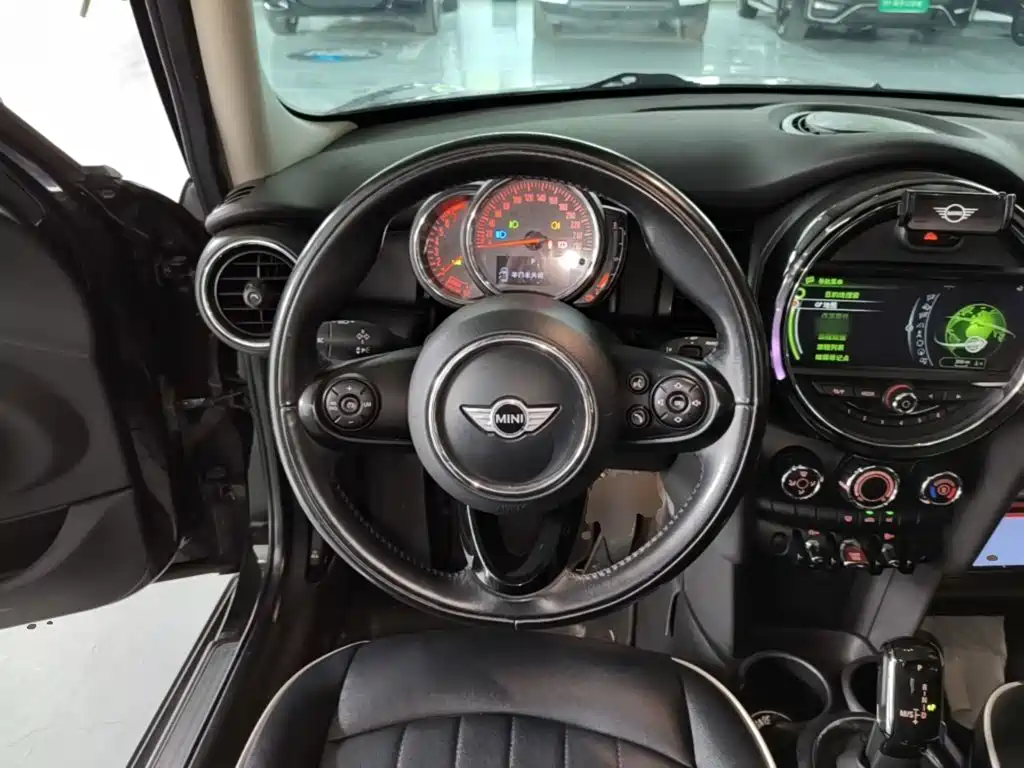 MINI Mini — миниатюра 11