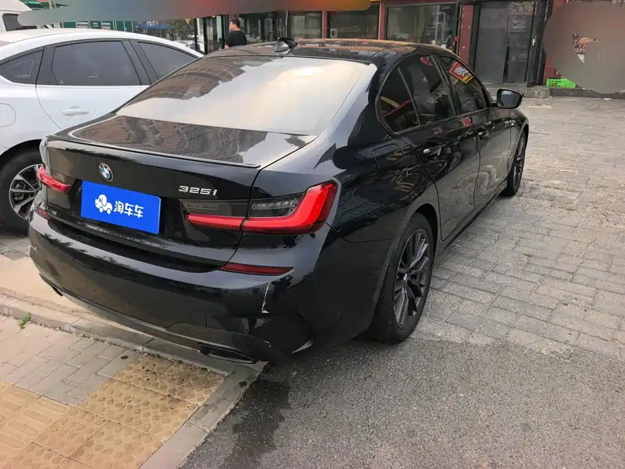 BMW 3 Series — миниатюра 3