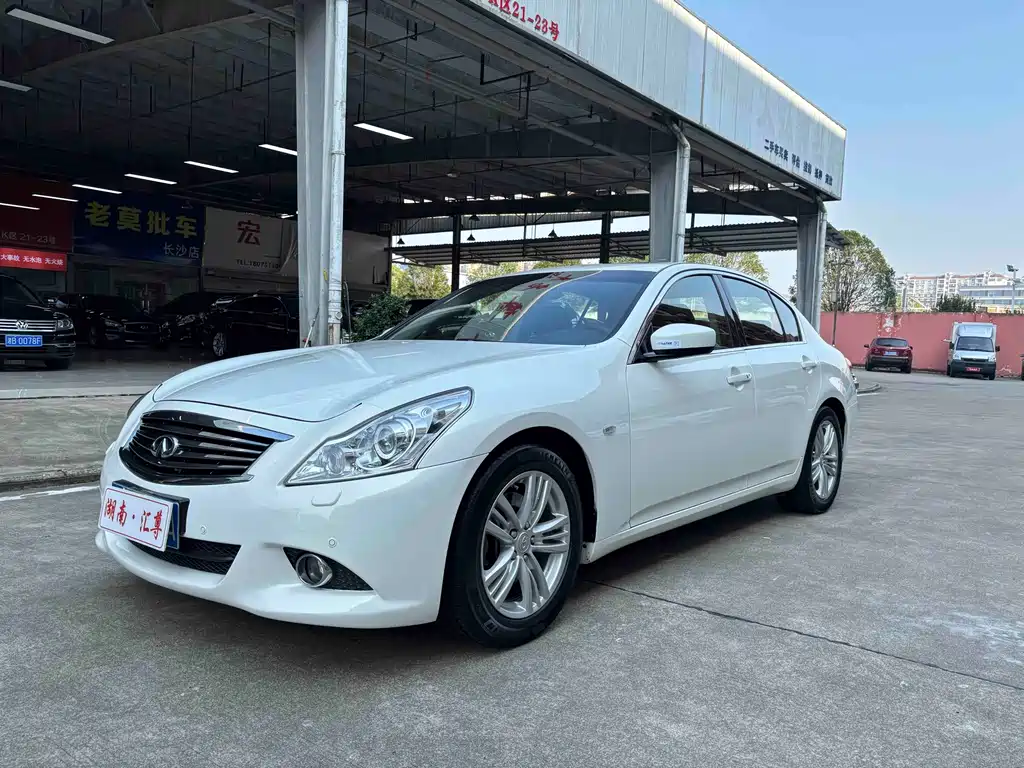 Infiniti G — миниатюра 3