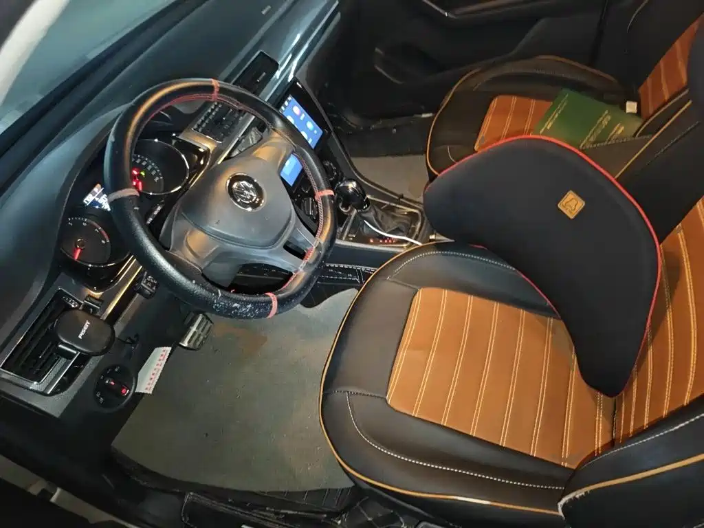 Volkswagen C-Trek — миниатюра 12