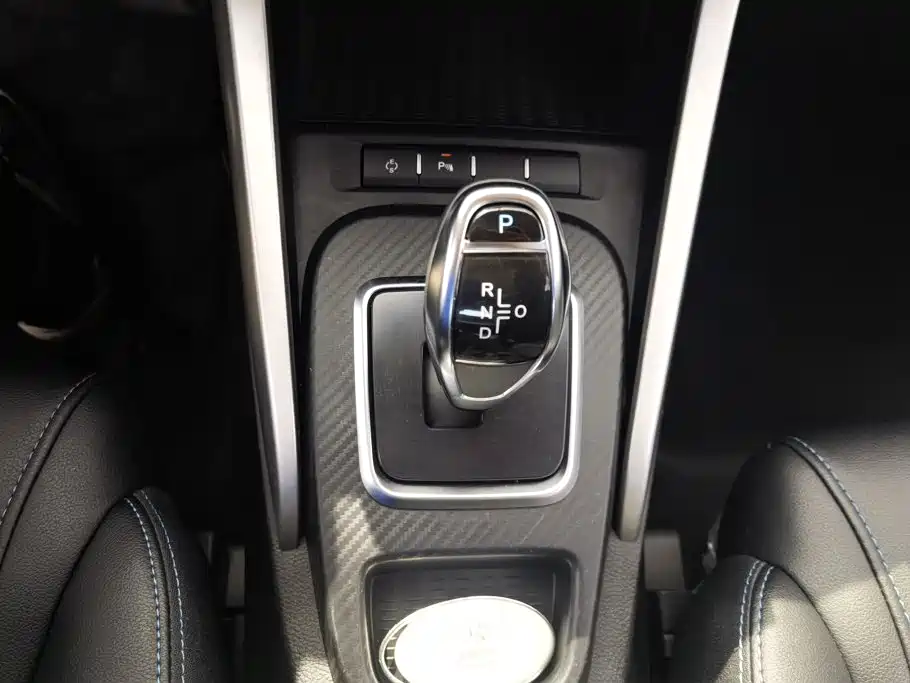 BYD Yuan EV — миниатюра 16