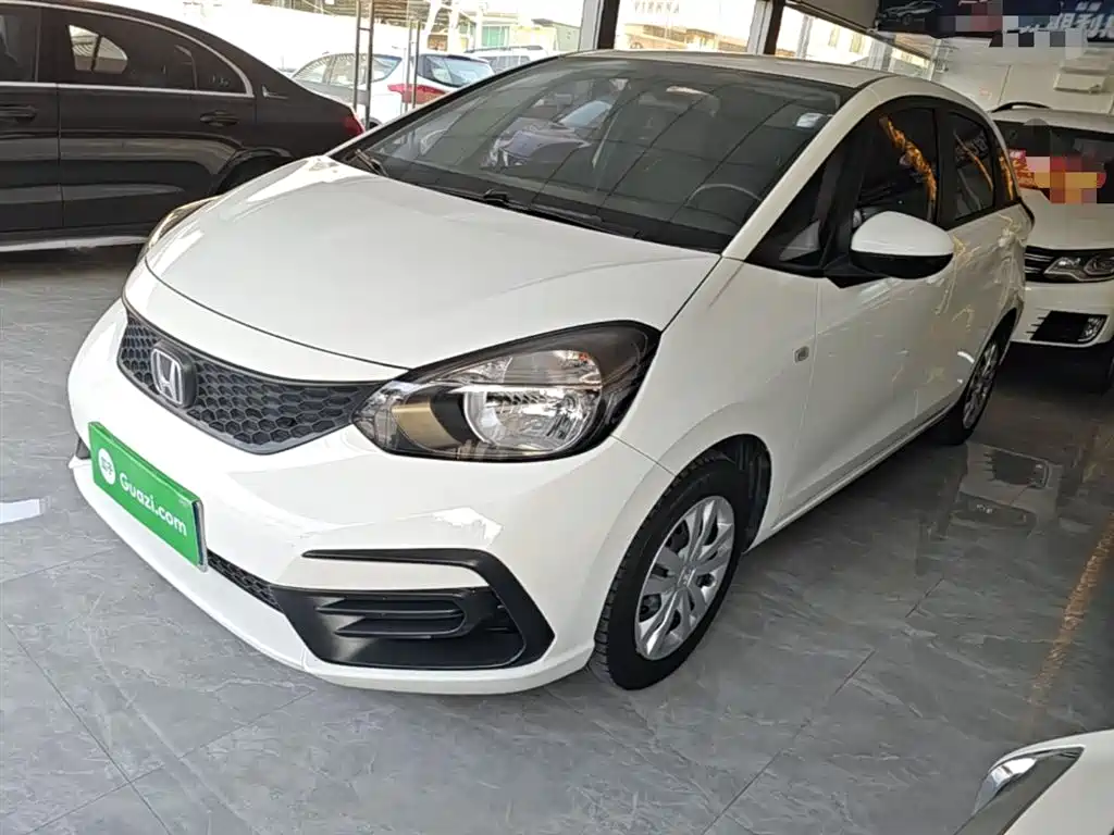 Купить Honda Fit