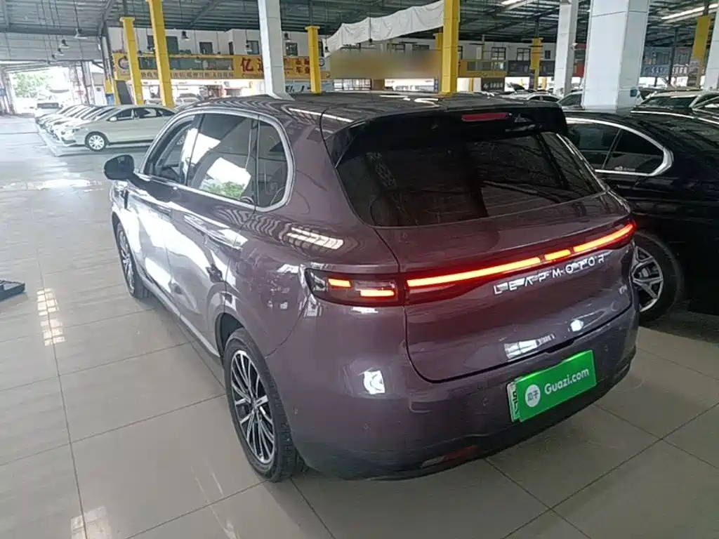 Leapmotor Leapmotor B10 — миниатюра 5