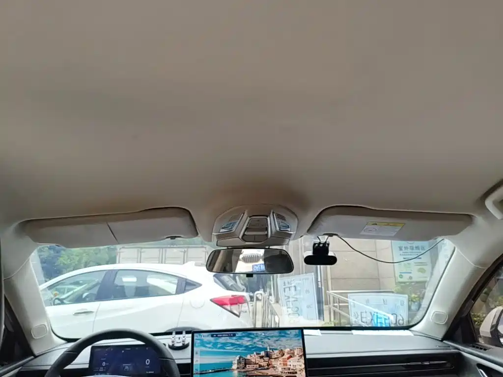 Wuling Xingguang — миниатюра 18