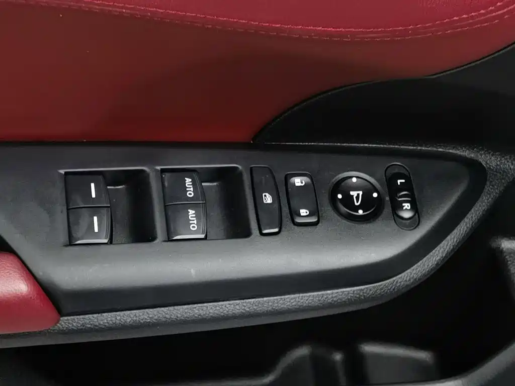 Honda Civic — миниатюра 9