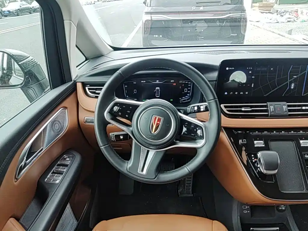 Hongqi Hongqi HQ9 PHEV — миниатюра 15