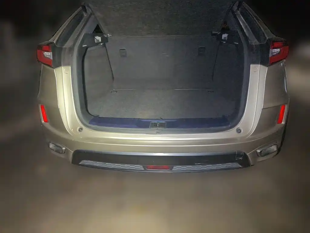 Honda UR-V — миниатюра 10