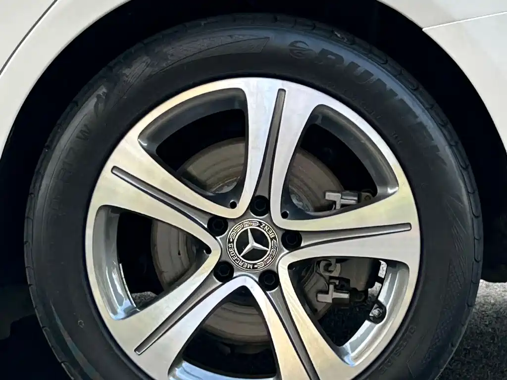 Mercedes-Benz C-Class — миниатюра 50