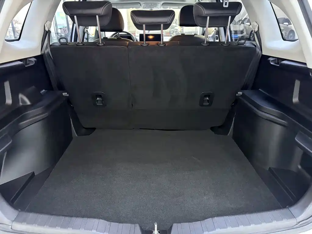 Haval M6 — миниатюра 11