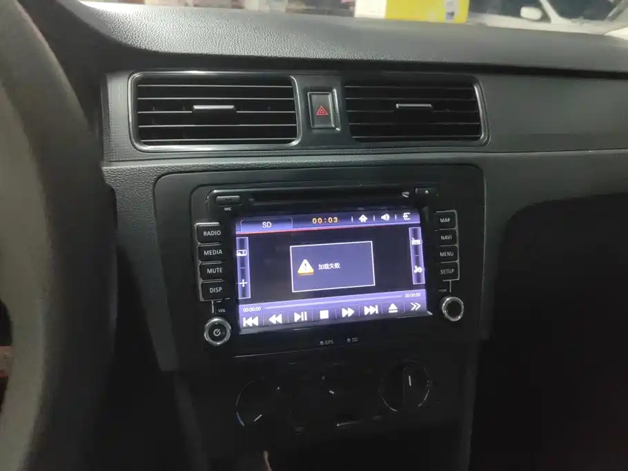 Volkswagen Santana — миниатюра 13