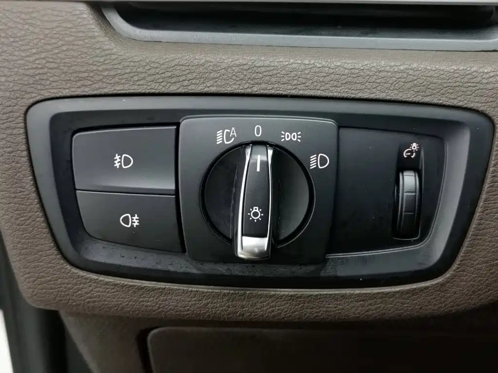 BMW X1 — миниатюра 21