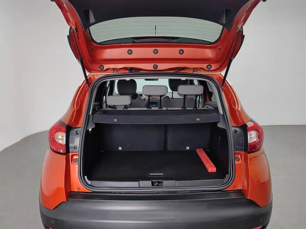 Renault Captur — миниатюра 16