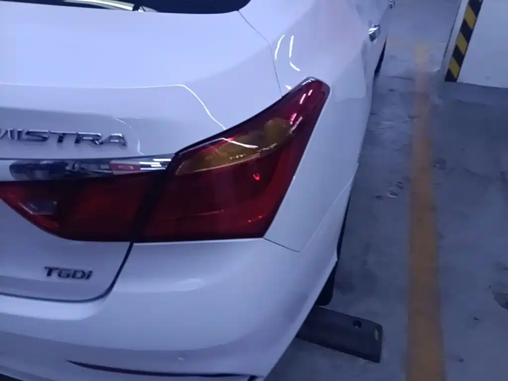 Hyundai Mistra — миниатюра 8