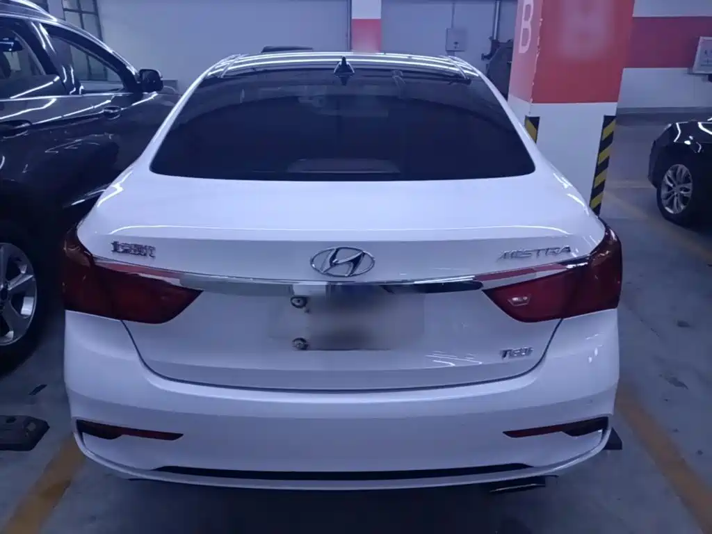 Hyundai Mistra — миниатюра 6