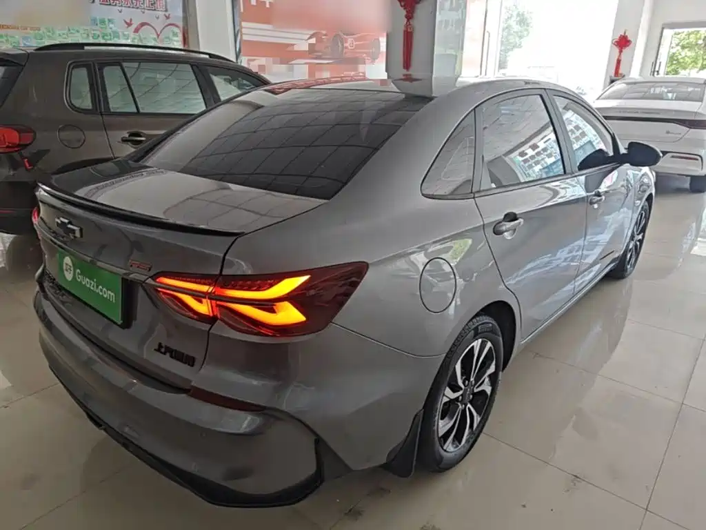 Chevrolet Monza — миниатюра 7