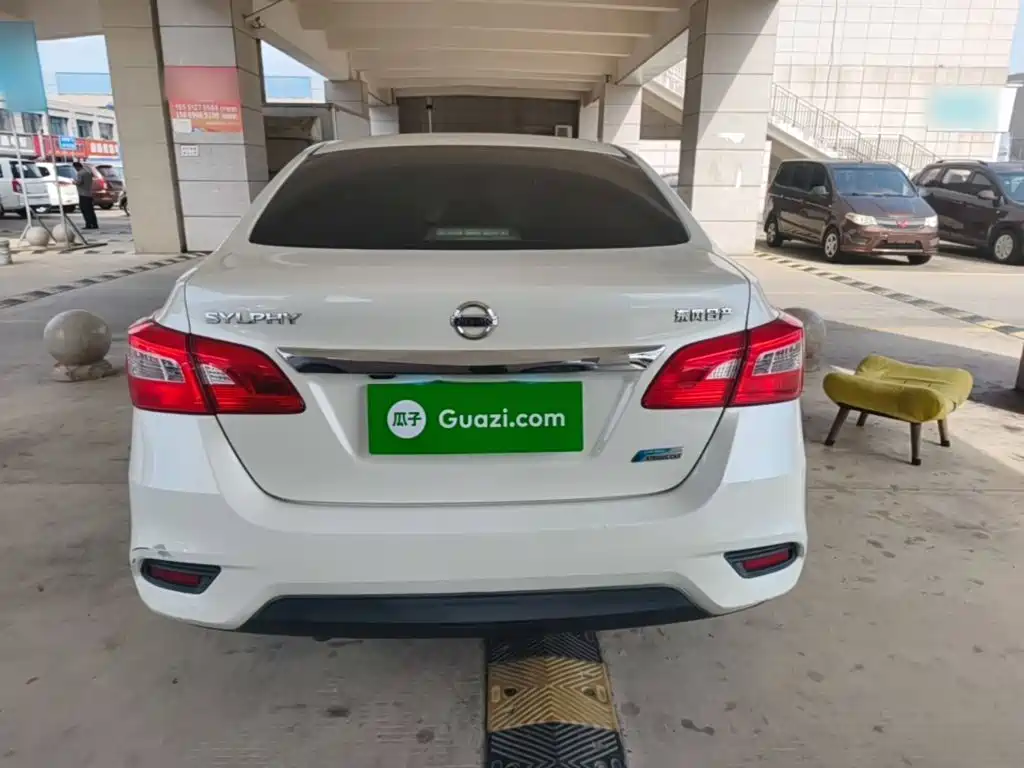 Nissan Sylphy — миниатюра 6