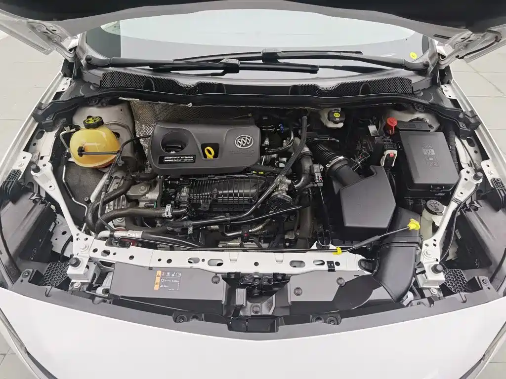 Buick Verano — миниатюра 6