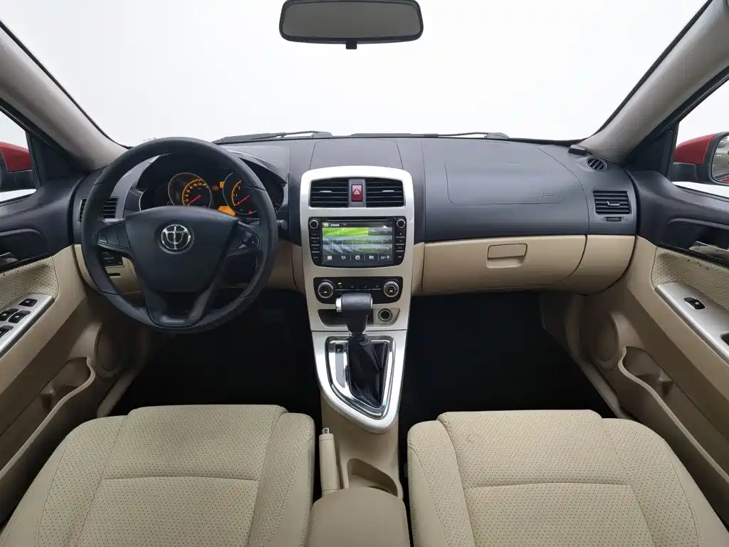 Zhonghua H330 — миниатюра 5