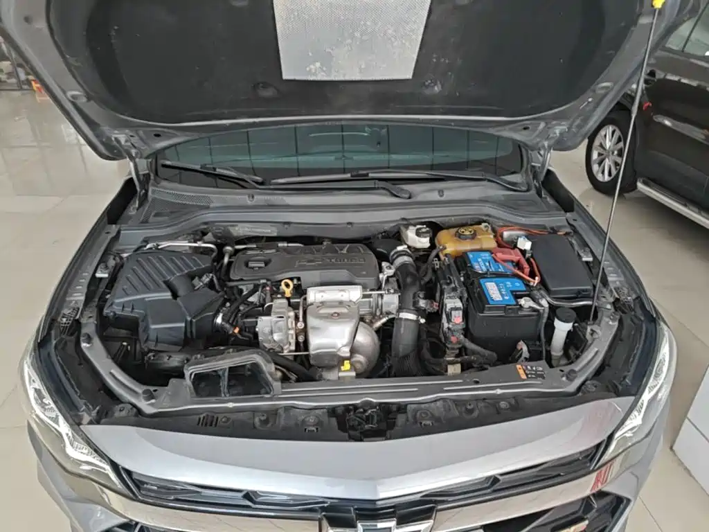Chevrolet Monza — миниатюра 20