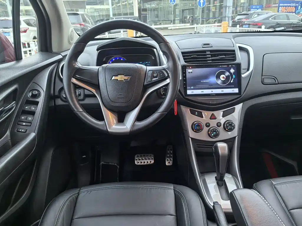 Chevrolet Trax — миниатюра 7