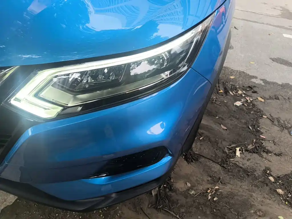 Nissan Qashqai — миниатюра 24