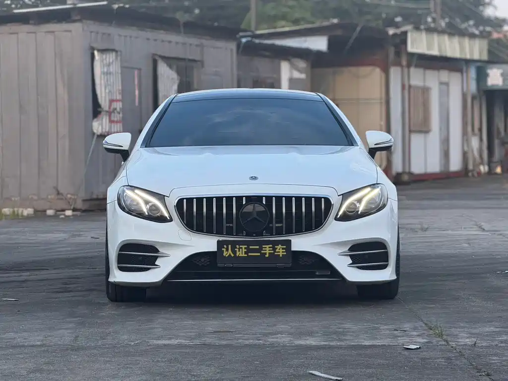 Mercedes-Benz E-Class (Import) — миниатюра 2