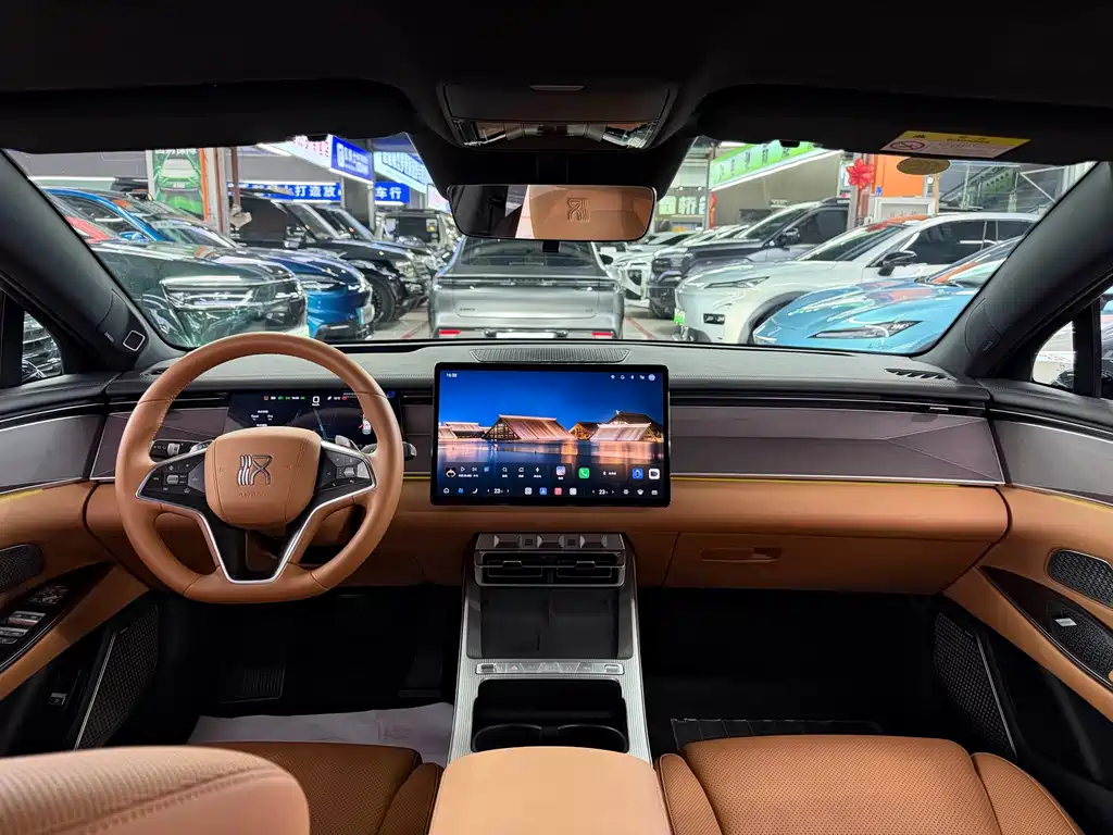 BYD Han L — миниатюра 9