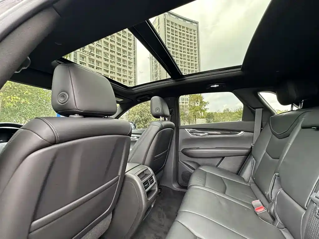 Cadillac XT5 — миниатюра 18