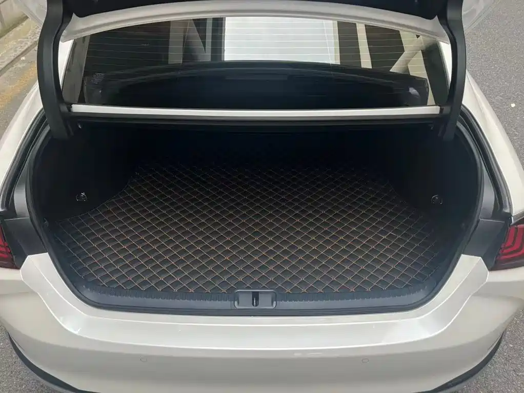 Lexus ES — миниатюра 7