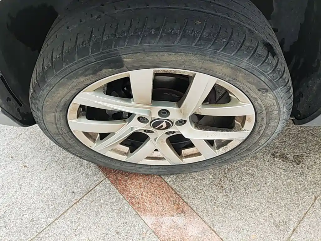 Jetta VS5 — миниатюра 23