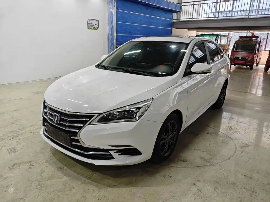 2020 Changan Eado - zdjęcie 1 z 25